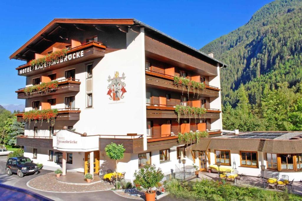 Hotel Kajetansbruecke Pfunds Dış mekan fotoğraf
